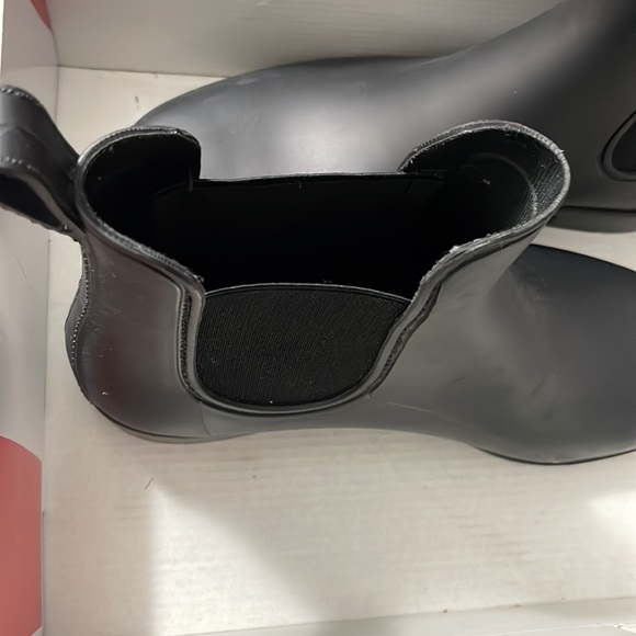 Storm Rain Boots size 10 - Picture 4 of 4